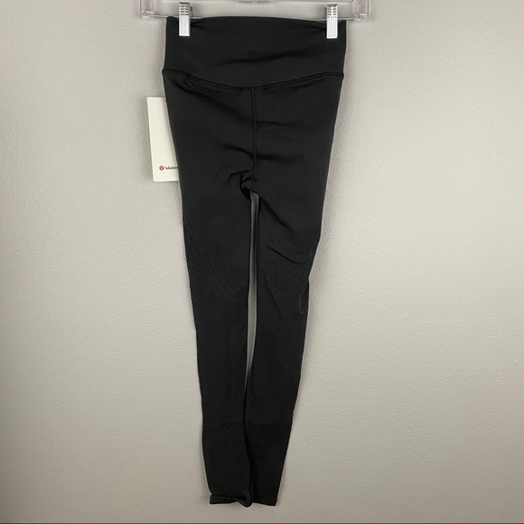 Lululemon • Reveal 7/8 Tight Digi Rain - Picture 5 of 9